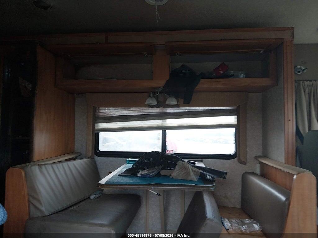 1F6LF53Y690A00711 2010 FORD F550 photo no. 5