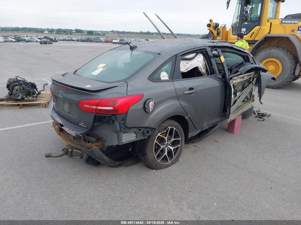 1FADP3F29GL212532 2016 FORD FOCUS photo no. 4