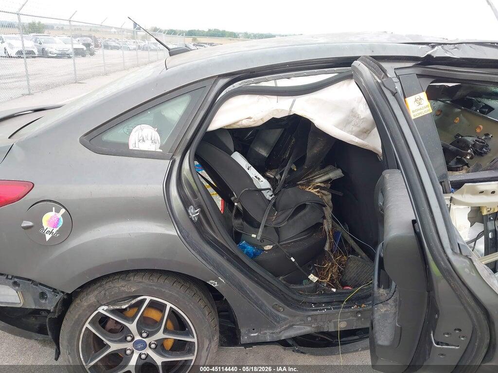 1FADP3F29GL212532 2016 FORD FOCUS photo no. 8