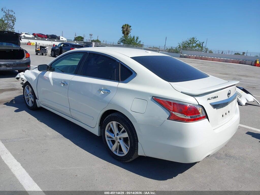 1N4AL3AP9FC144054 2015 NISSAN ALTIMA photo no. 3