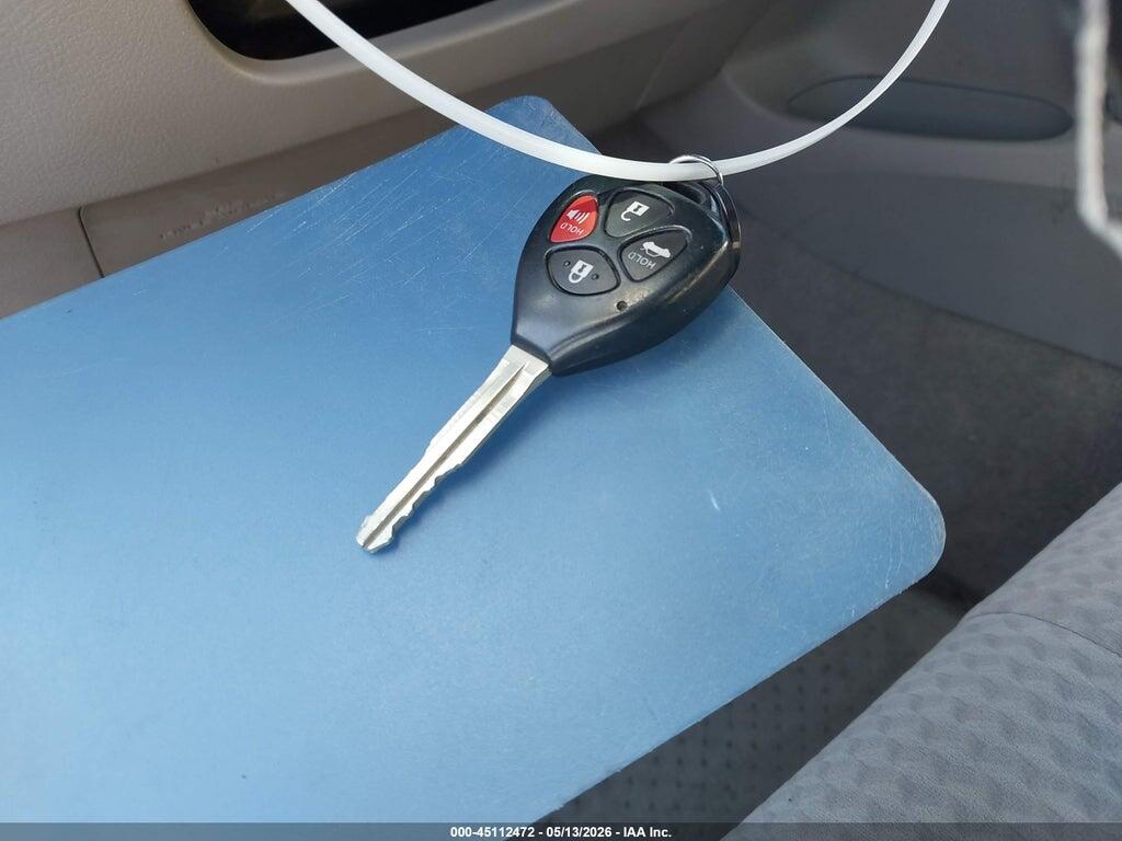 4T1BF3EK1AU043268 2010 TOYOTA CAMRY photo no. 11