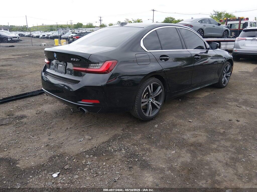 3MW89FF03R8E17308 2024 BMW 330I photo no. 4