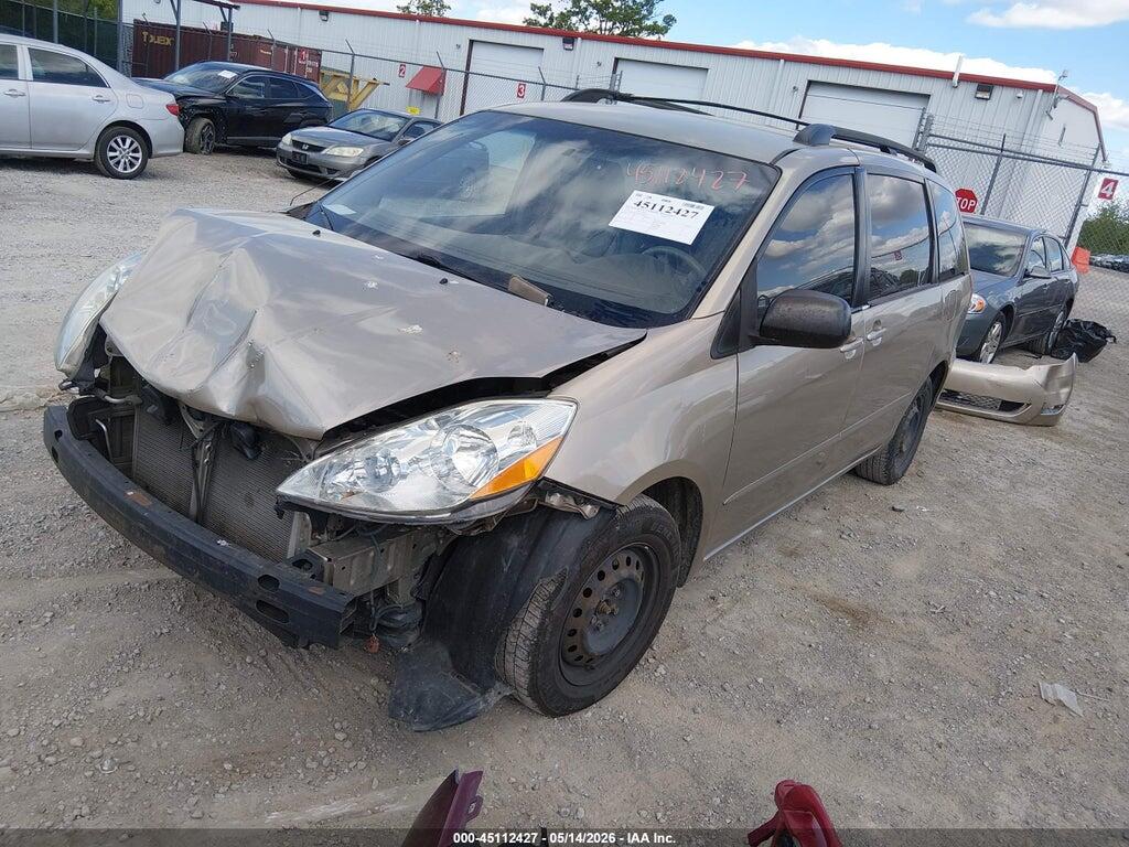5TDKK4CC2AS331676 2010 TOYOTA SIENNA photo no. 2