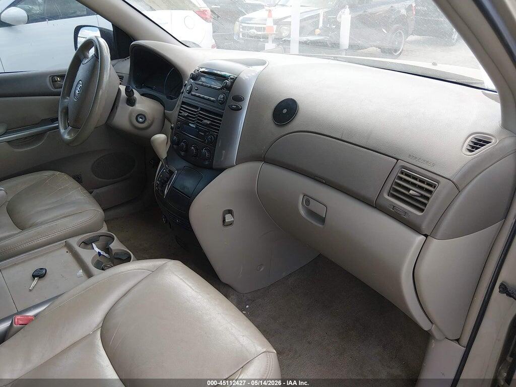 5TDKK4CC2AS331676 2010 TOYOTA SIENNA photo no. 5