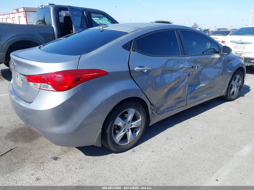 KMHDH4AE9DU689641 2013 HYUNDAI ELANTRA photo no. 4