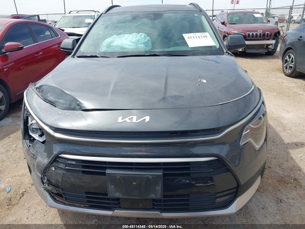 KNDCR3LE8P5049665 2023 KIA NIRO photo no. 12