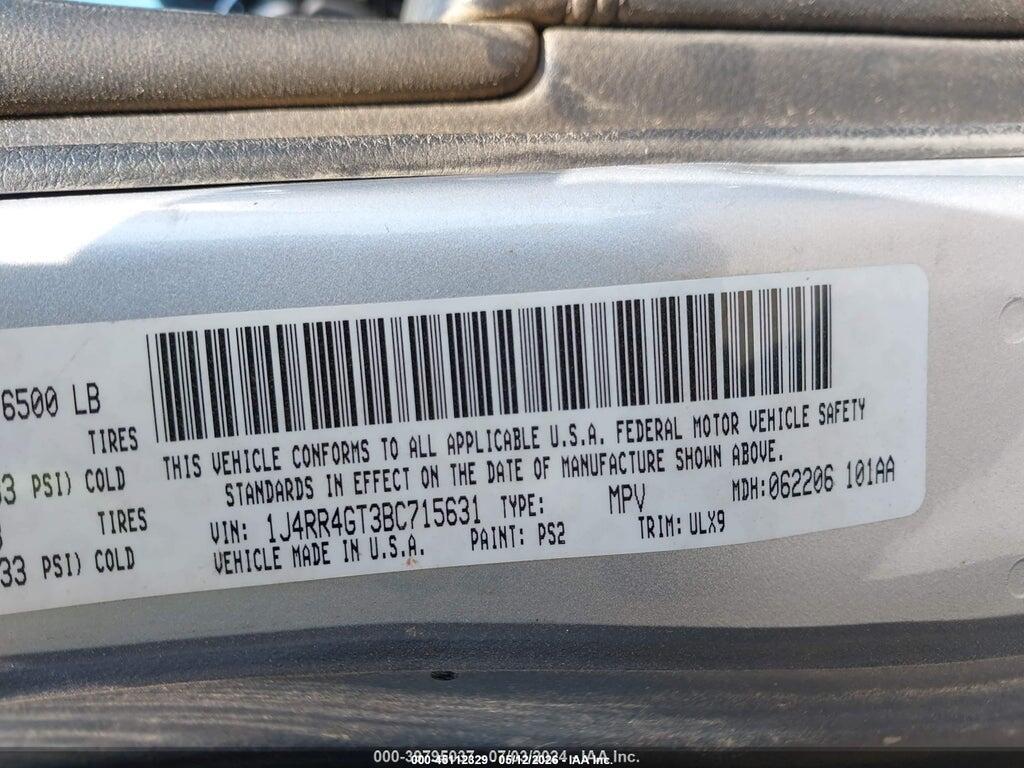 1J4RR4GT3BC715631 2011 JEEP GRAND CHEROKEE photo no. 9