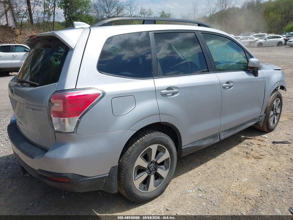JF2SJAEC5JH475646 2018 SUBARU FORESTER photo no. 4