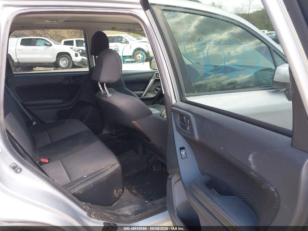 JF2SJAEC5JH475646 2018 SUBARU FORESTER photo no. 8