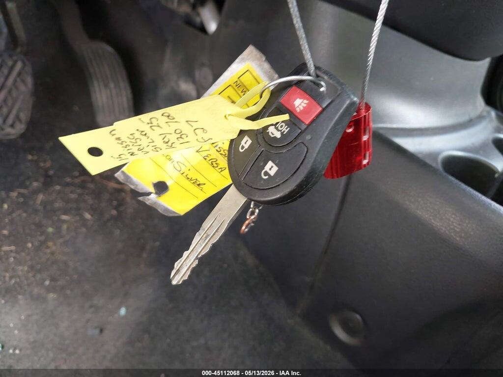 3N1CN7AP5FL824111 2015 NISSAN VERSA photo no. 11