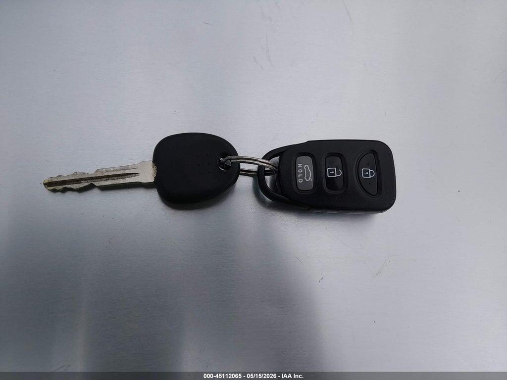 5NPDH4AE4GH730082 2016 HYUNDAI ELANTRA photo no. 11