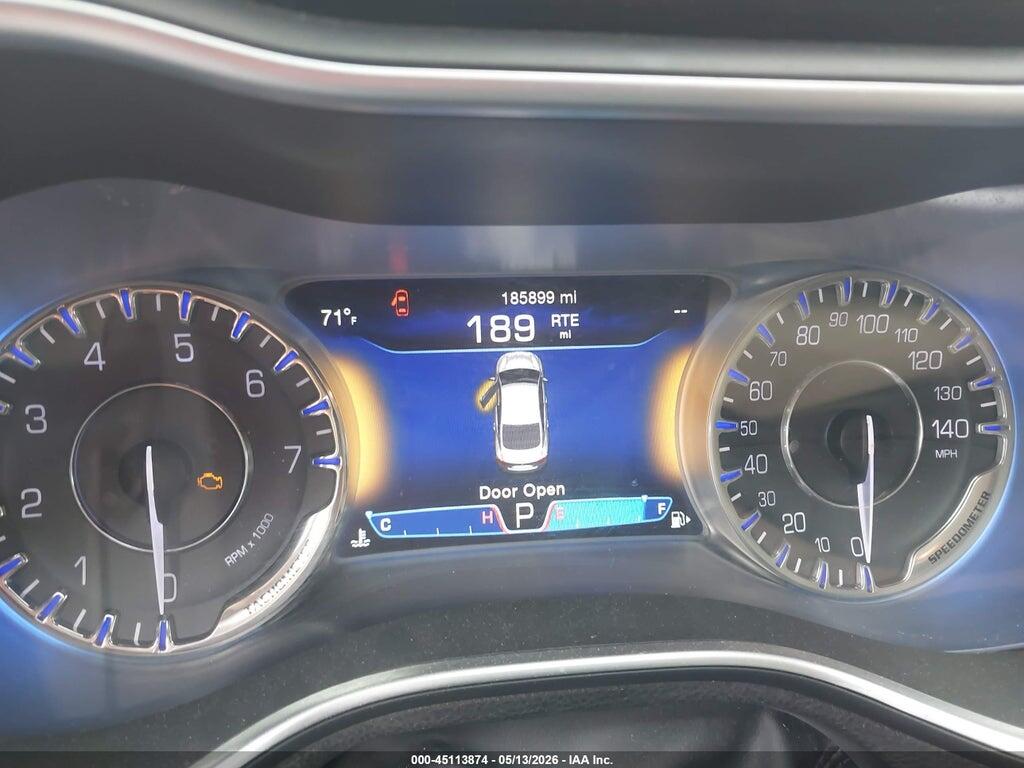 1C3CCCCB4FN618425 2015 CHRYSLER 200 photo no. 7