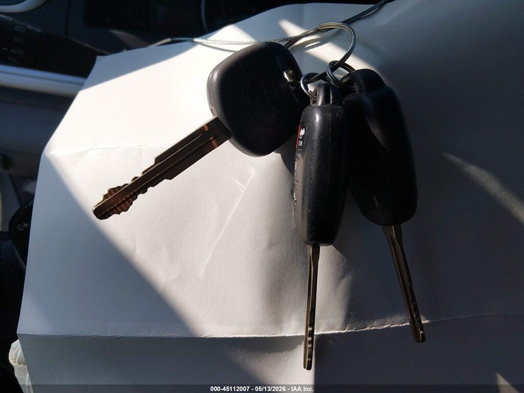 4T4BF1FK3CR259165 2012 TOYOTA CAMRY photo no. 11