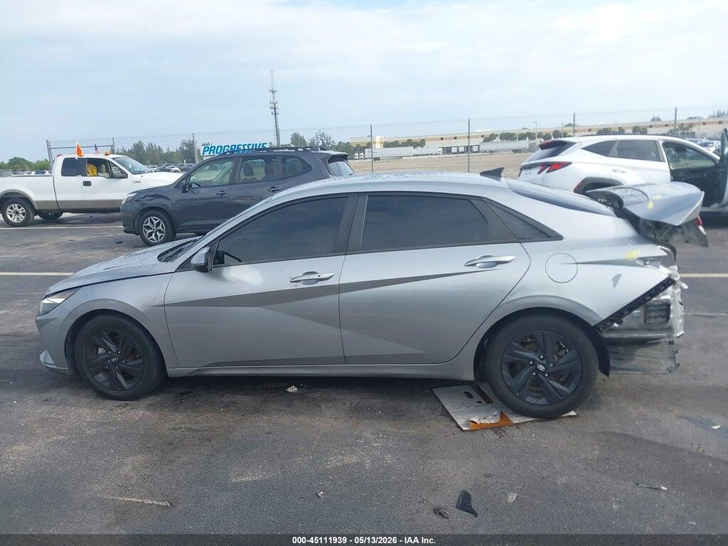 2022 HYUNDAI ELANTRA SEL — Фото 14 из 16
