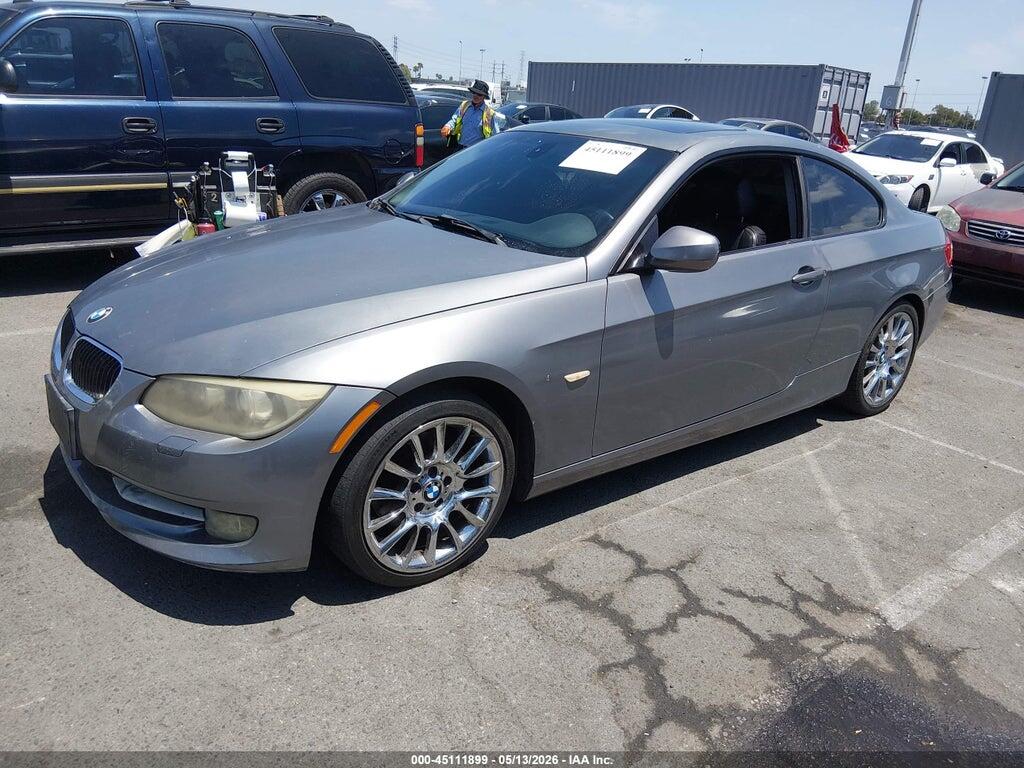 WBAKE5C50BE429530 2011 BMW 328I photo no. 2