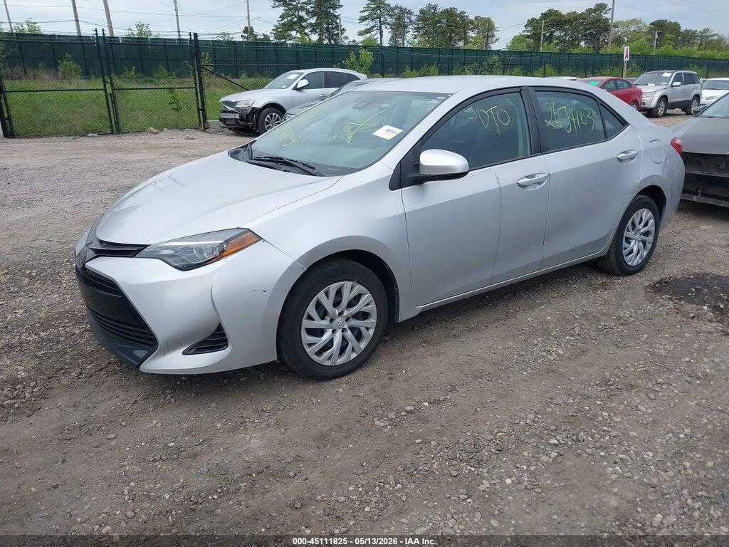 5YFBURHE3KP863188 2019 TOYOTA COROLLA photo no. 2