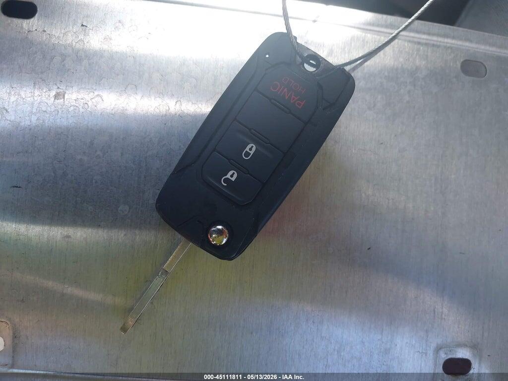 ZACCJABT0FPB67709 2015 JEEP RENEGADE photo no. 11