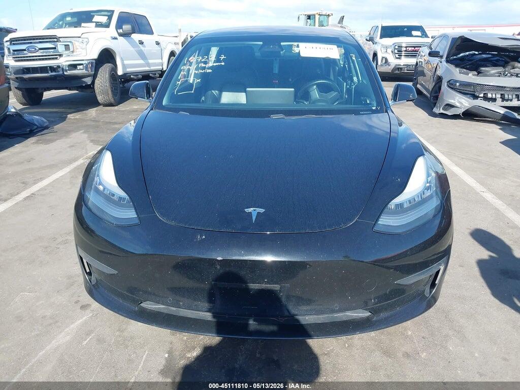 5YJ3E1EB1JF127227 2018 TESLA MODEL 3 photo no. 12