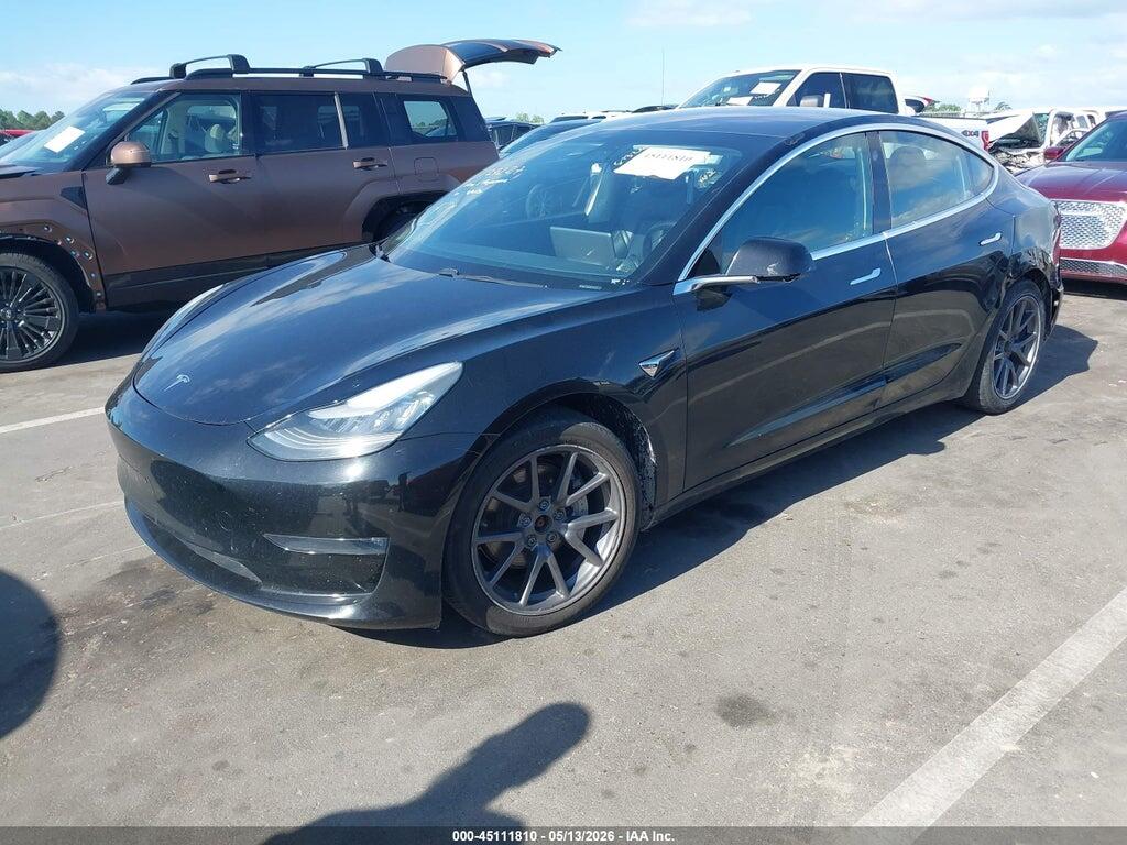 5YJ3E1EB1JF127227 2018 TESLA MODEL 3 photo no. 2