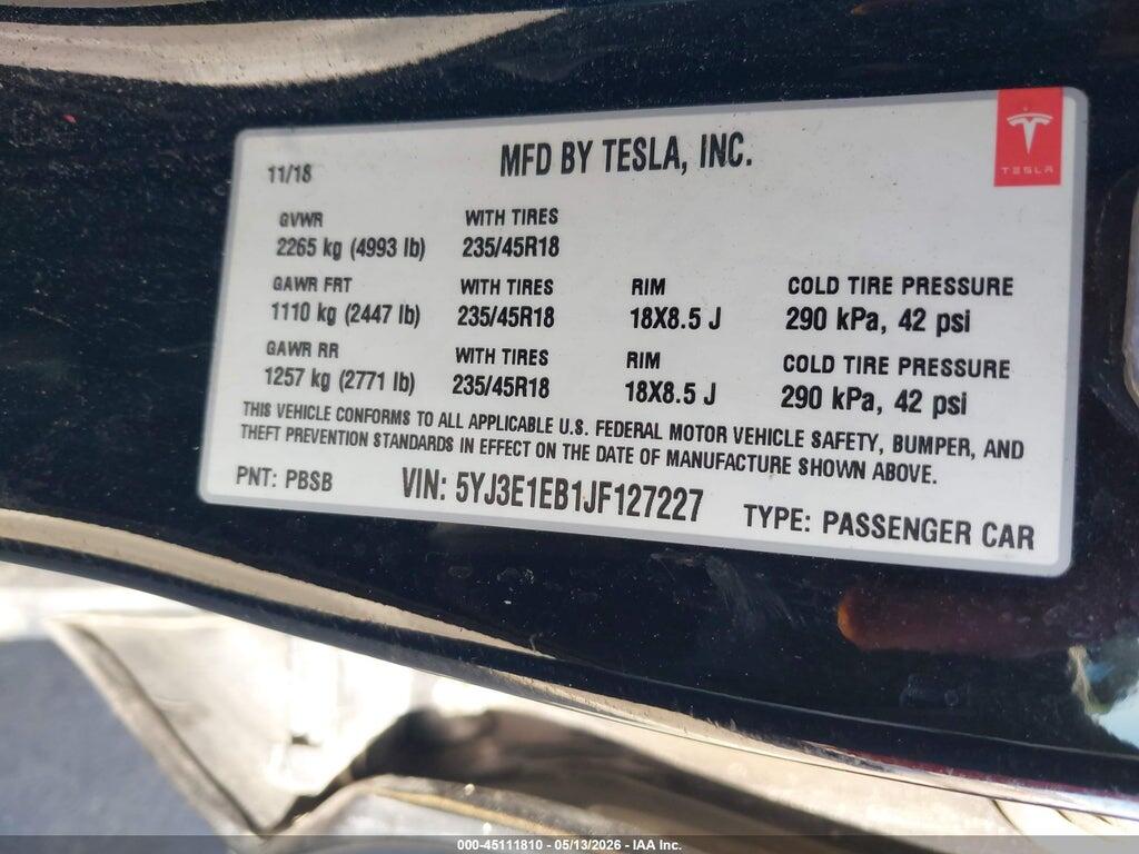 5YJ3E1EB1JF127227 2018 TESLA MODEL 3 photo no. 9