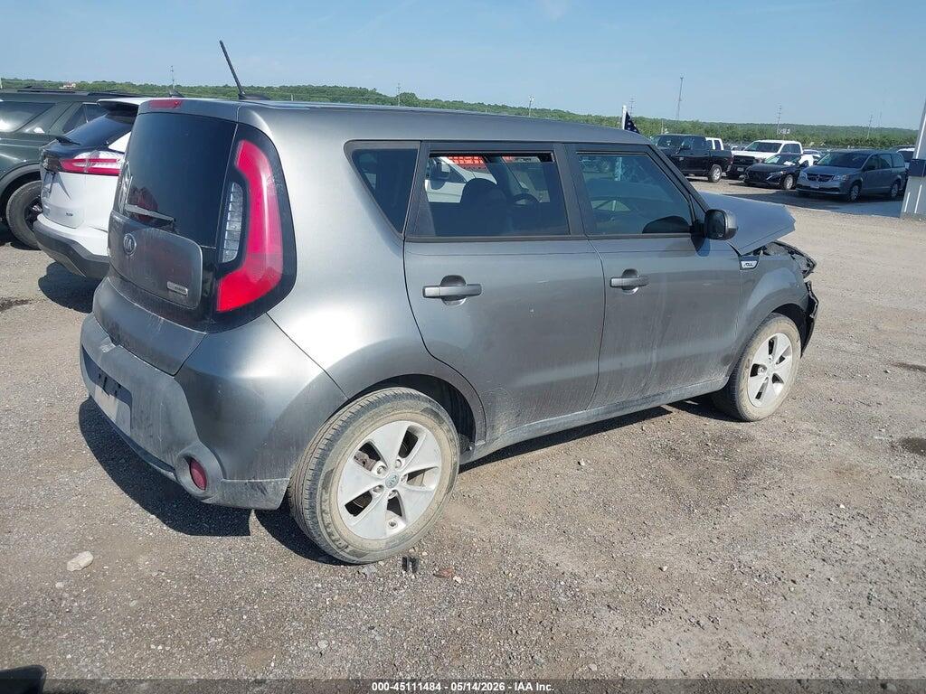 KNDJP3A55F7134059 2015 KIA SOUL photo no. 4