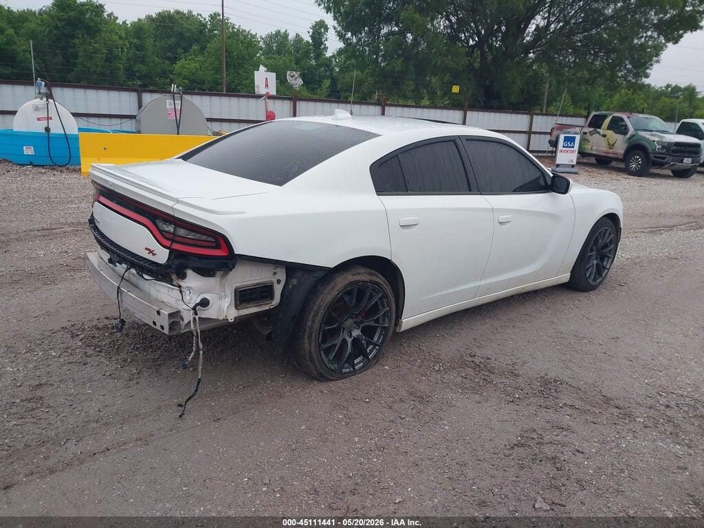 2C3CDXCT5FH857391 2015 DODGE CHARGER photo no. 4