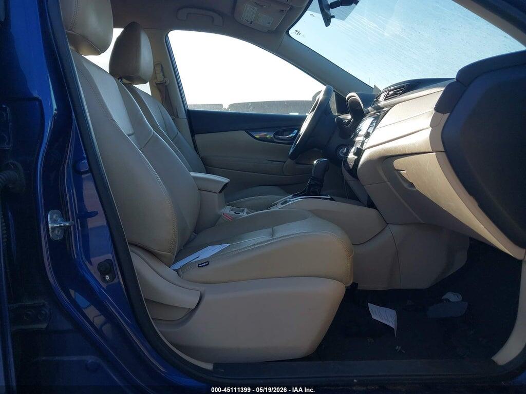 KNMAT2MV0HP561024 2017 NISSAN ROGUE photo no. 5
