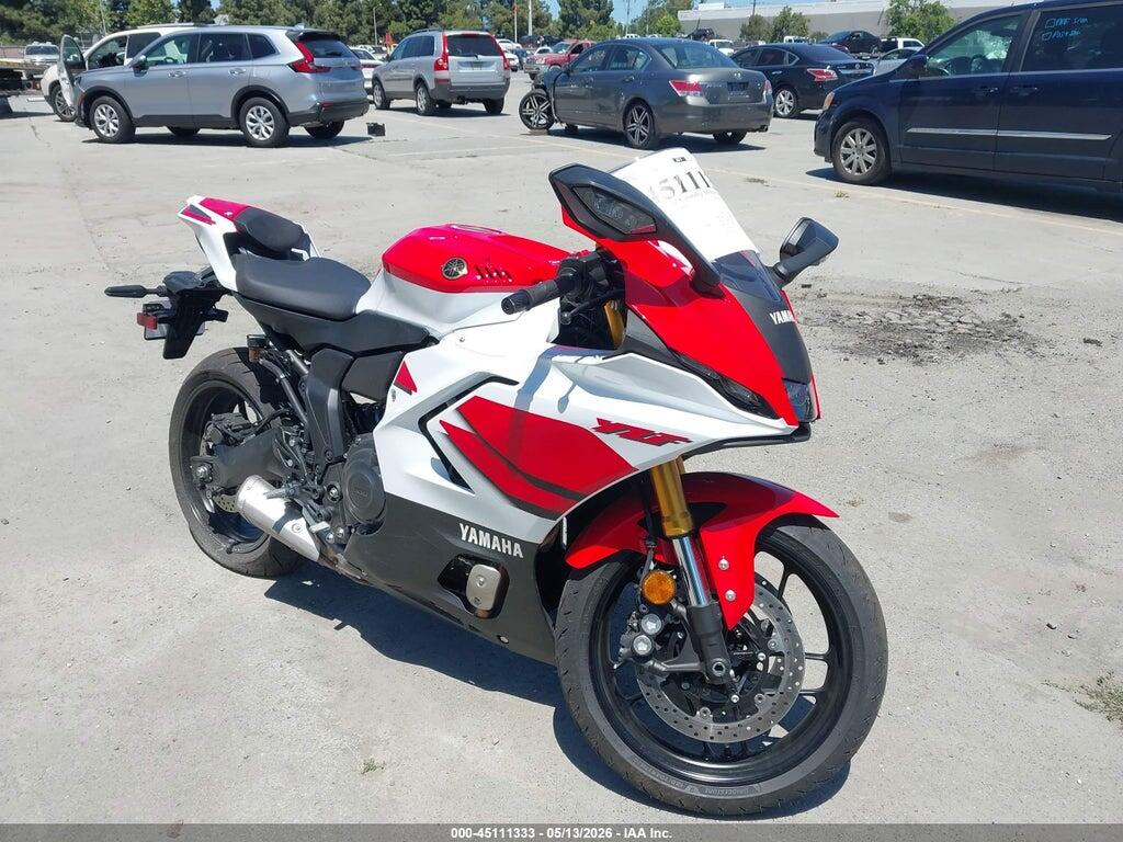 JYARM60Y3TA000301 2026 YAMAHA YZFR7 photo no. 1