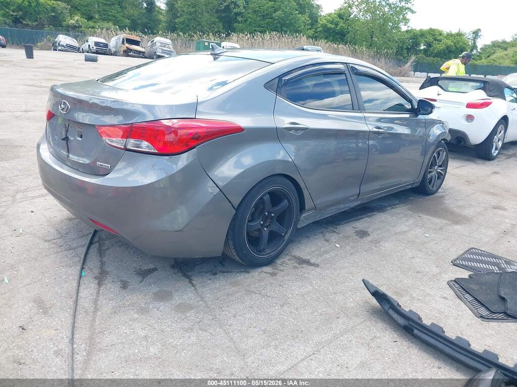 5NPDH4AE8DH172779 2013 HYUNDAI ELANTRA photo no. 4