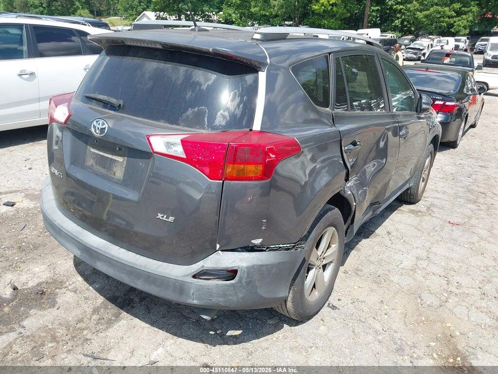 2T3WFREV7FW190062 2015 TOYOTA RAV4 photo no. 4