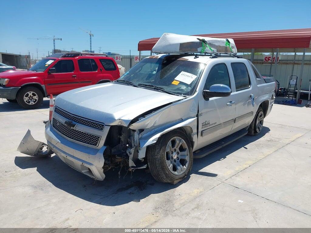 3GNMCEE08CG199174 2012 CHEVROLET AVALANCHE 1500 photo no. 2