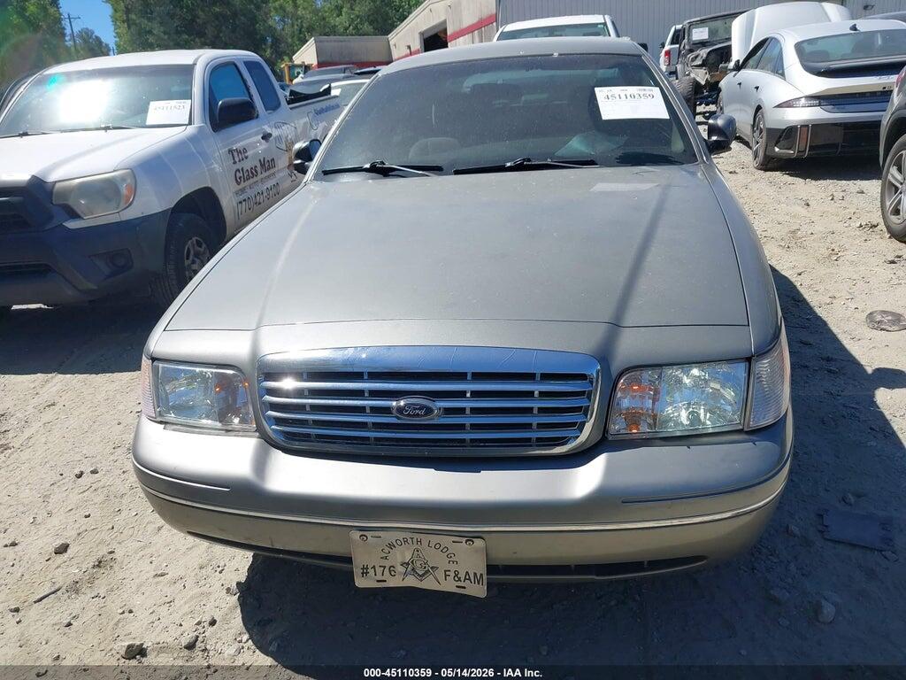 2FAFP73W53X149160 2003 FORD CROWN VICTORIA photo no. 12