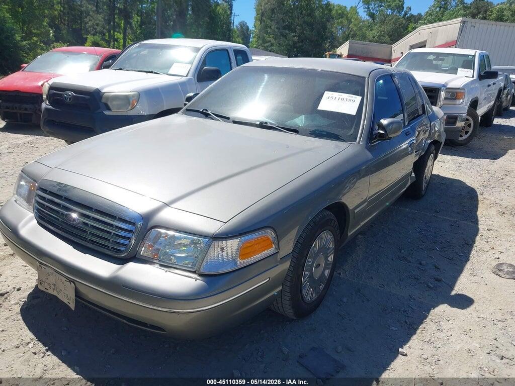 2FAFP73W53X149160 2003 FORD CROWN VICTORIA photo no. 2