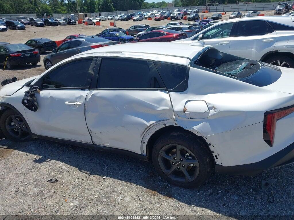 3KPFT4DE5TE299589 2026 KIA K4 photo no. 6