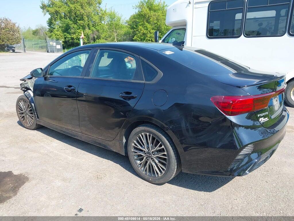 3KPF54AD6PE615268 2023 KIA FORTE photo no. 3