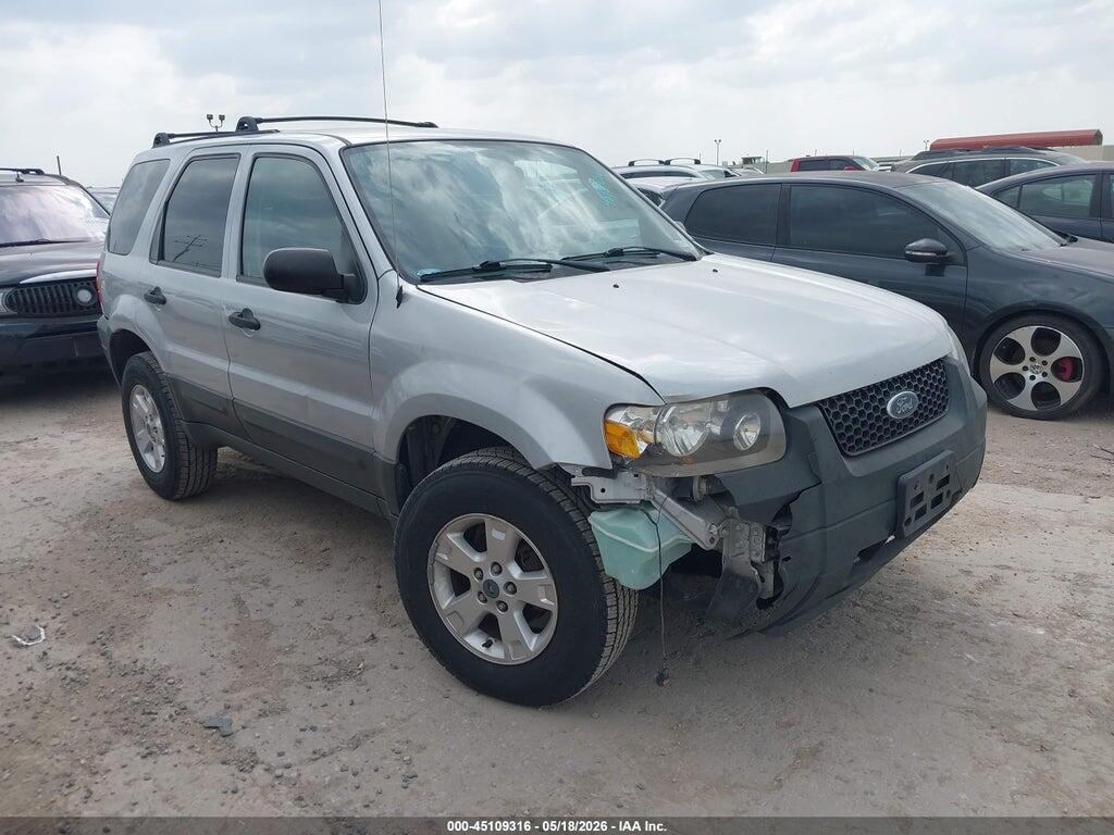 1FMCU03195DA07093 2005 FORD ESCAPE photo no. 1