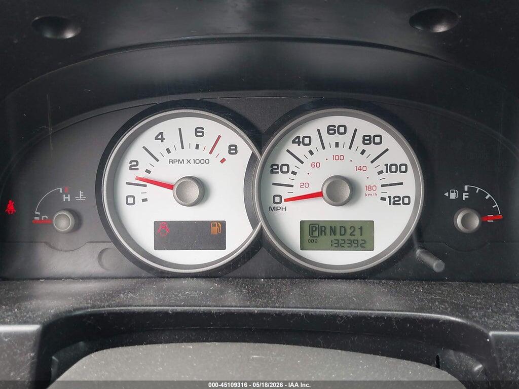 1FMCU03195DA07093 2005 FORD ESCAPE photo no. 7