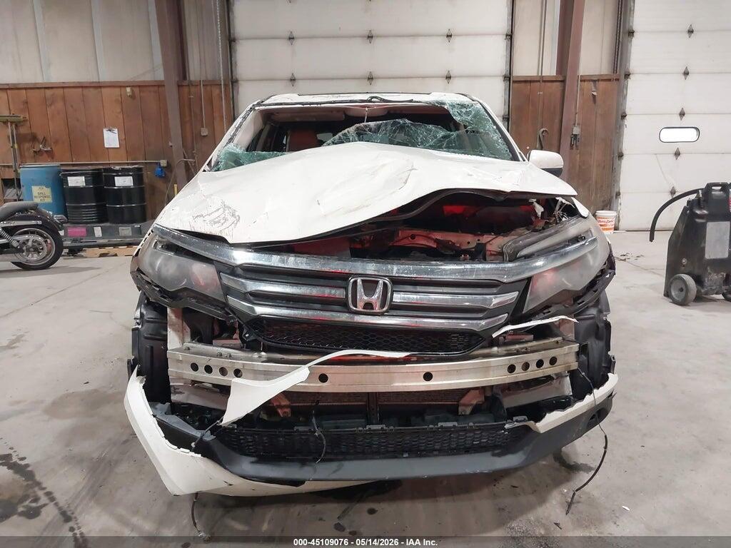 5FNYF6H53GB025572 2016 HONDA PILOT photo no. 12