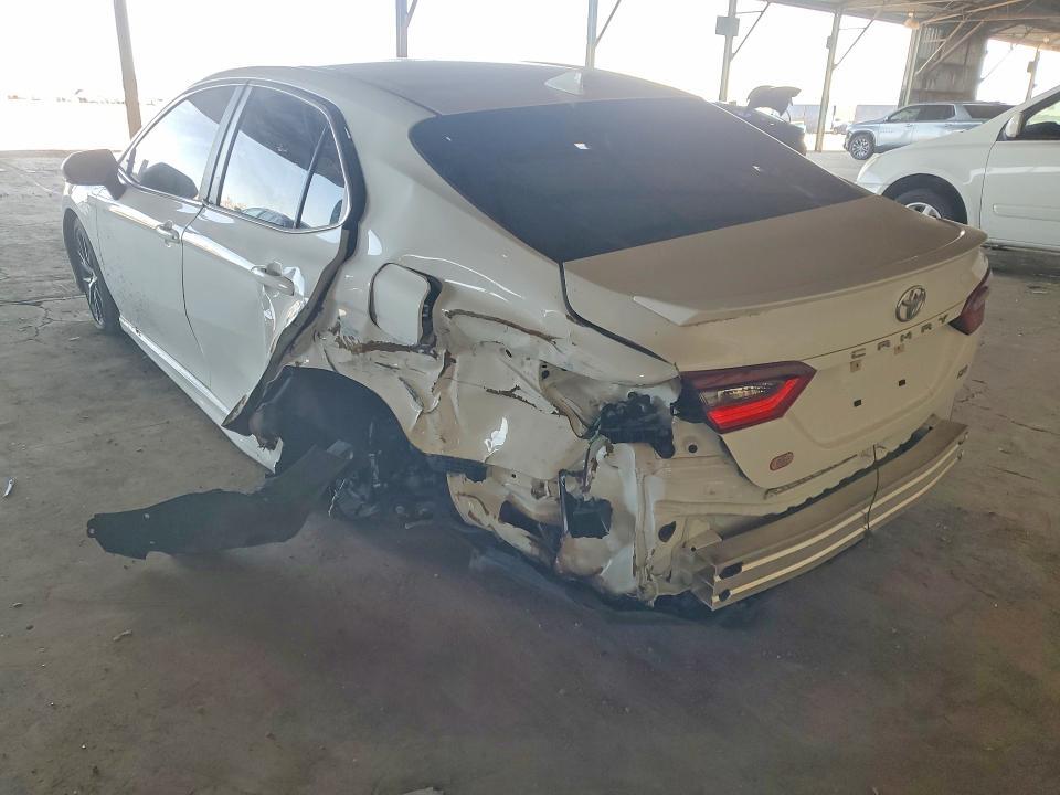 2023 TOYOTA CAMRY SE — Фото 2 из 12