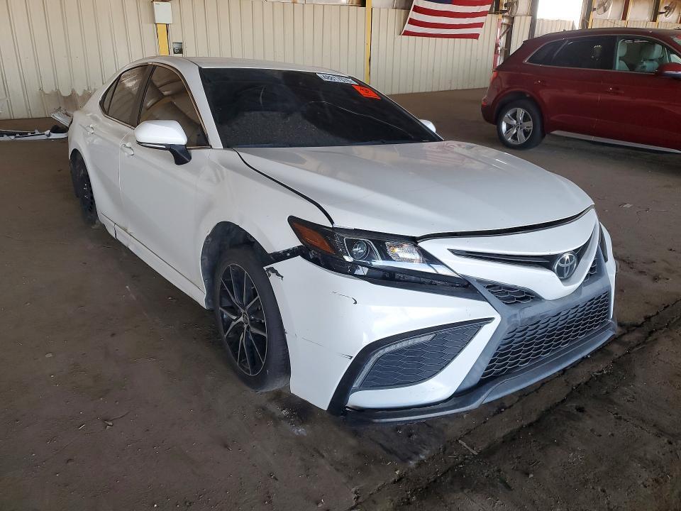 2023 TOYOTA CAMRY SE — Фото 4 из 12