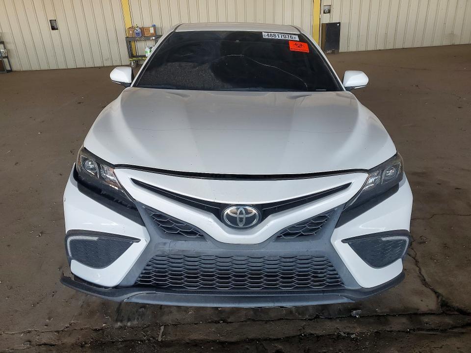 2023 TOYOTA CAMRY SE — Фото 5 из 12