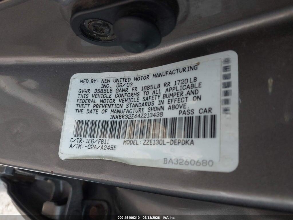 1NXBR32E44Z213438 2004 TOYOTA COROLLA photo no. 9