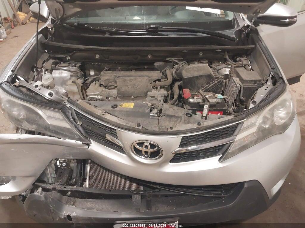 2T3RFREV5FW238882 2015 TOYOTA RAV4 photo no. 10