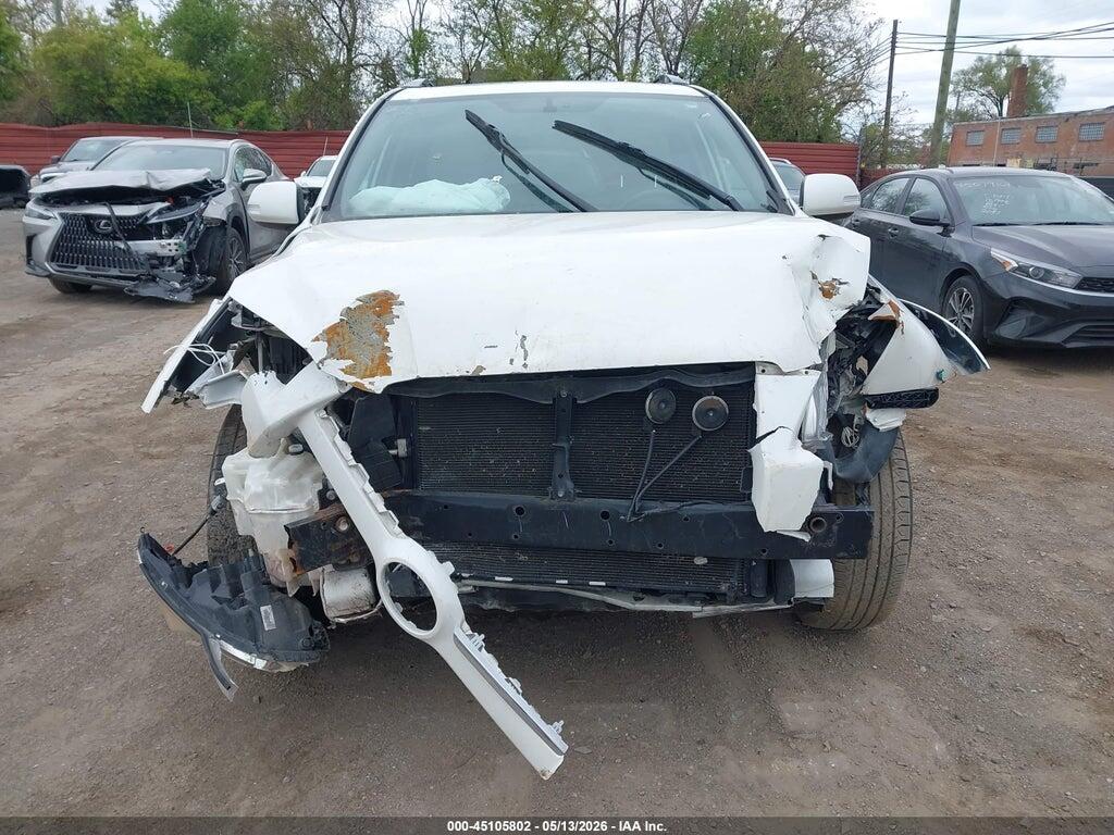 2T3DF4DV6BW102835 2011 TOYOTA RAV4 photo no. 6