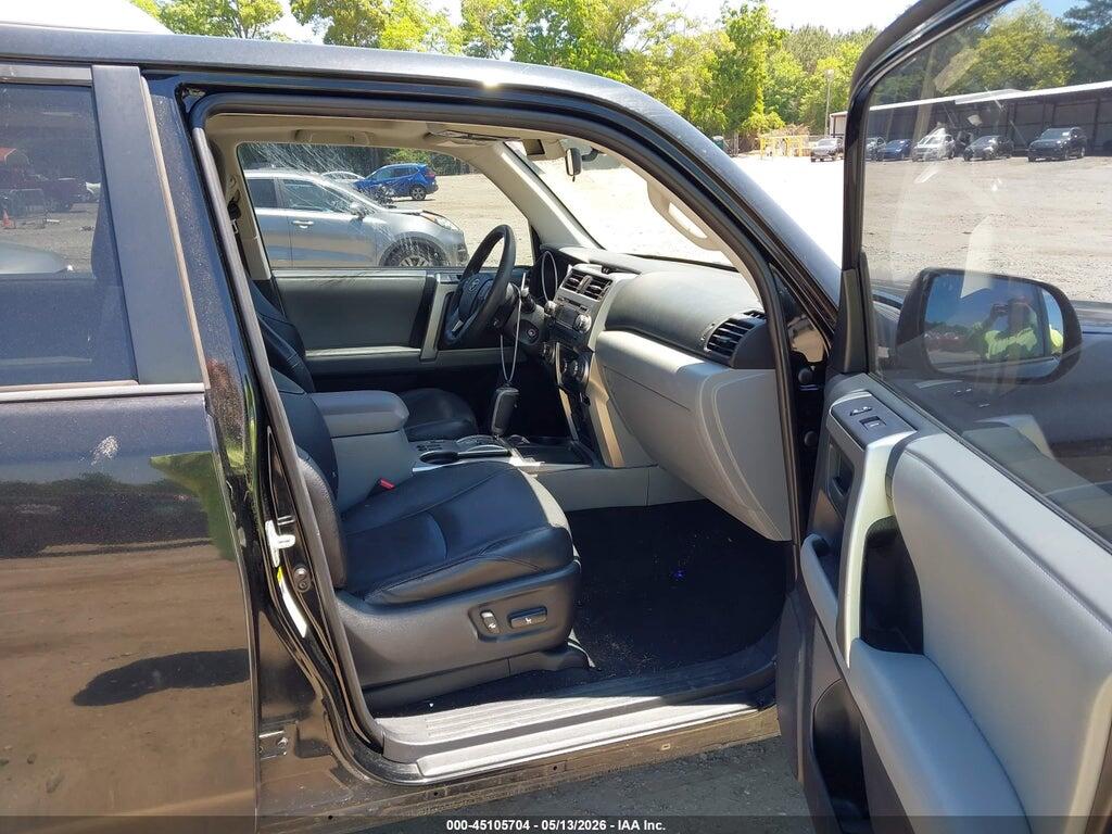 JTEZU5JR8B5031472 2011 TOYOTA 4RUNNER photo no. 5