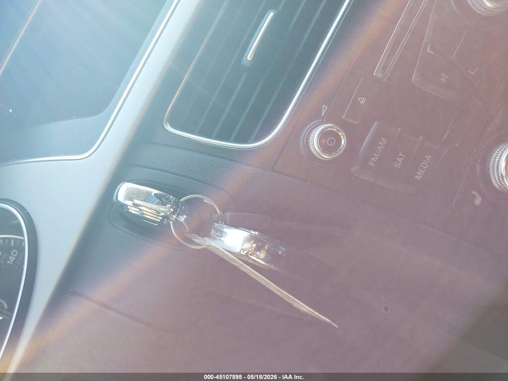 WAUFFAFL5DN038023 2013 AUDI A4 photo no. 11