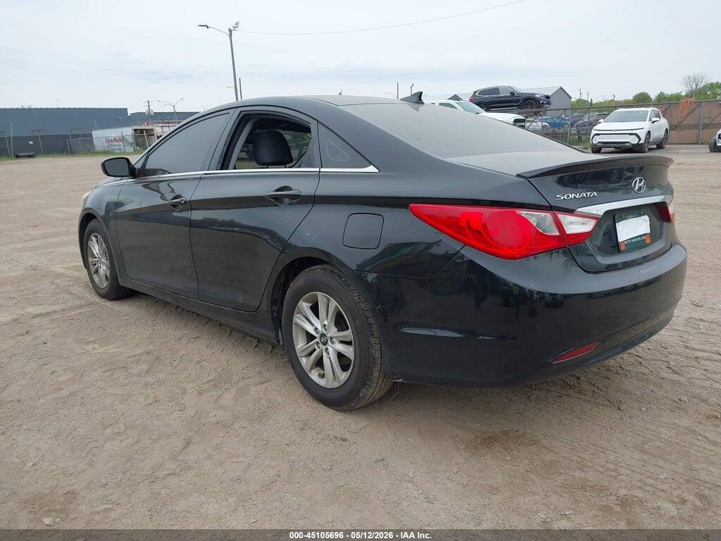 5NPEB4AC3DH686981 2013 HYUNDAI SONATA photo no. 3