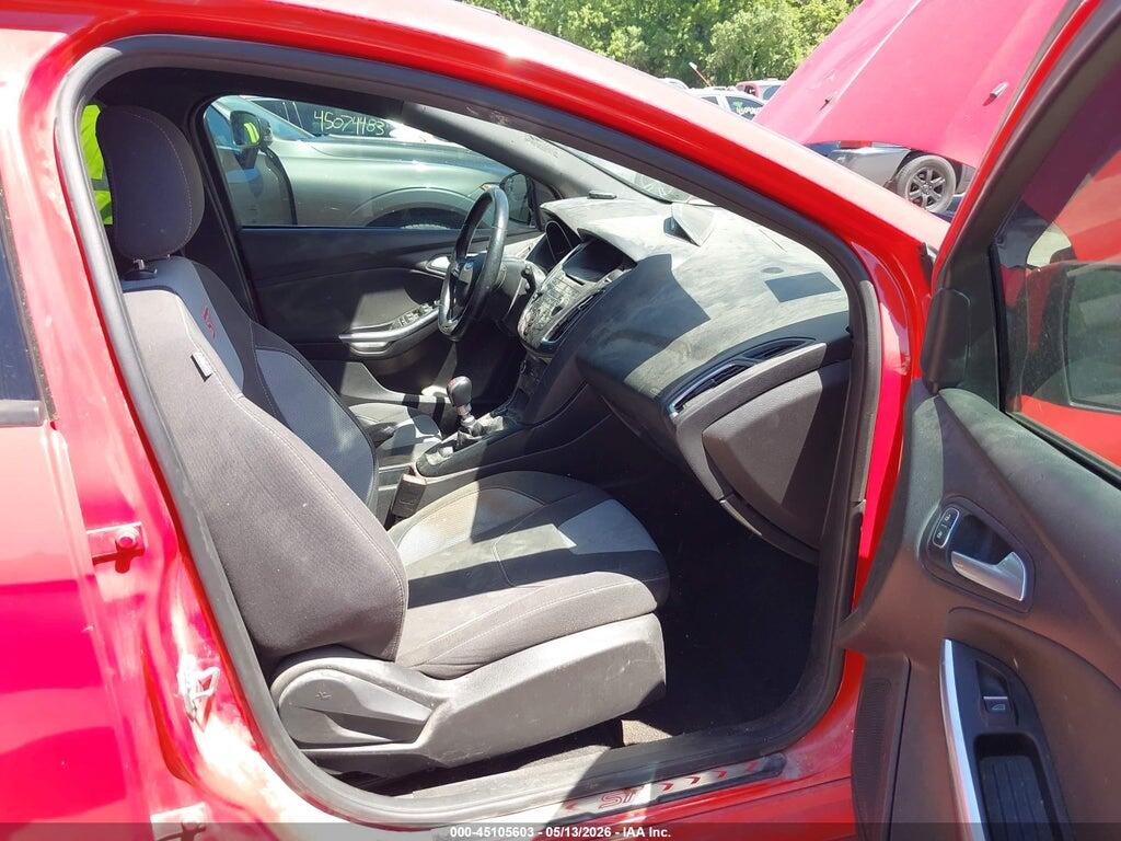 1FADP3L93HL266945 2017 FORD FOCUS ST photo no. 5