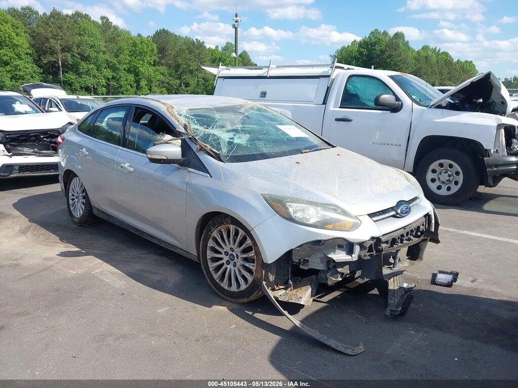 1FAHP3J23CL479846 2012 FORD FOCUS photo no. 1