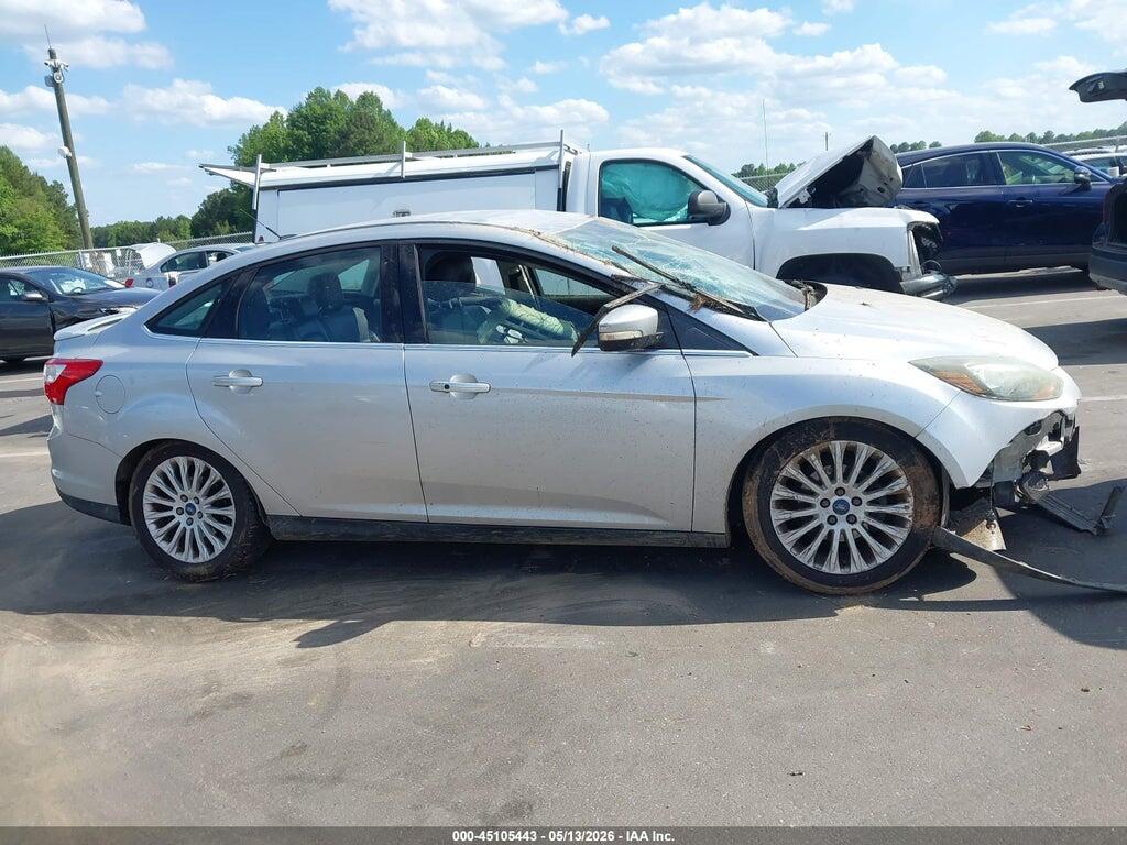 1FAHP3J23CL479846 2012 FORD FOCUS photo no. 12